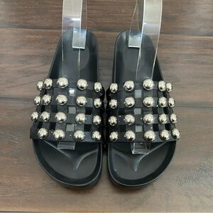 Catherine Malandrino Women Slip On Slide Sandal W/ Metallic Circle Design SZ 8.5